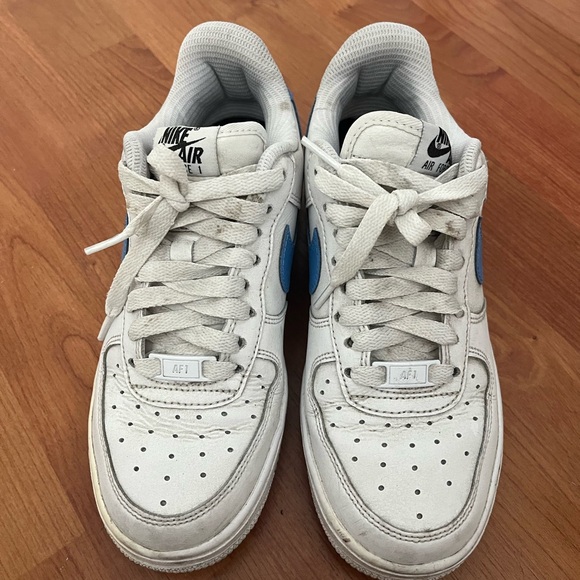 AIR FORCE 1 - Picture 2 of 3